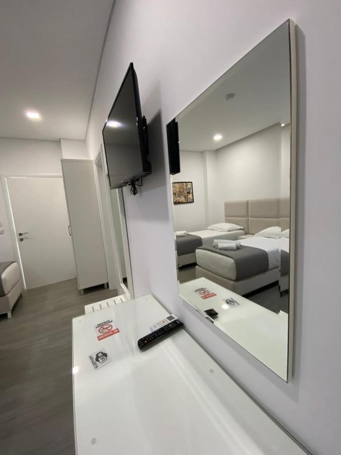 Edina By Hp Hotel Sarandë Exteriér fotografie