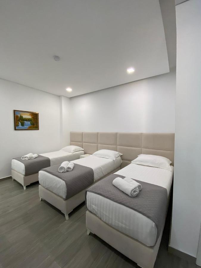 Edina By Hp Hotel Sarandë Exteriér fotografie