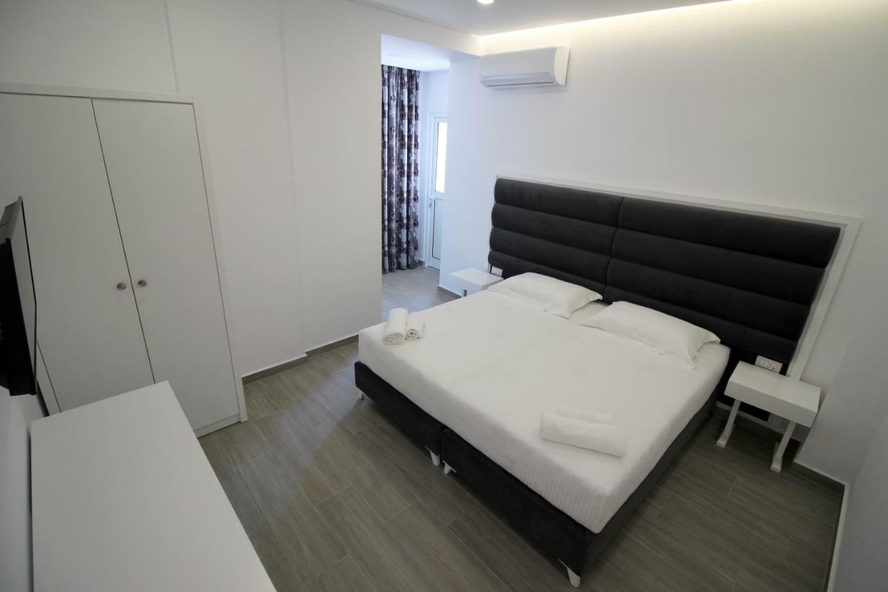 Edina By Hp Hotel Sarandë Exteriér fotografie