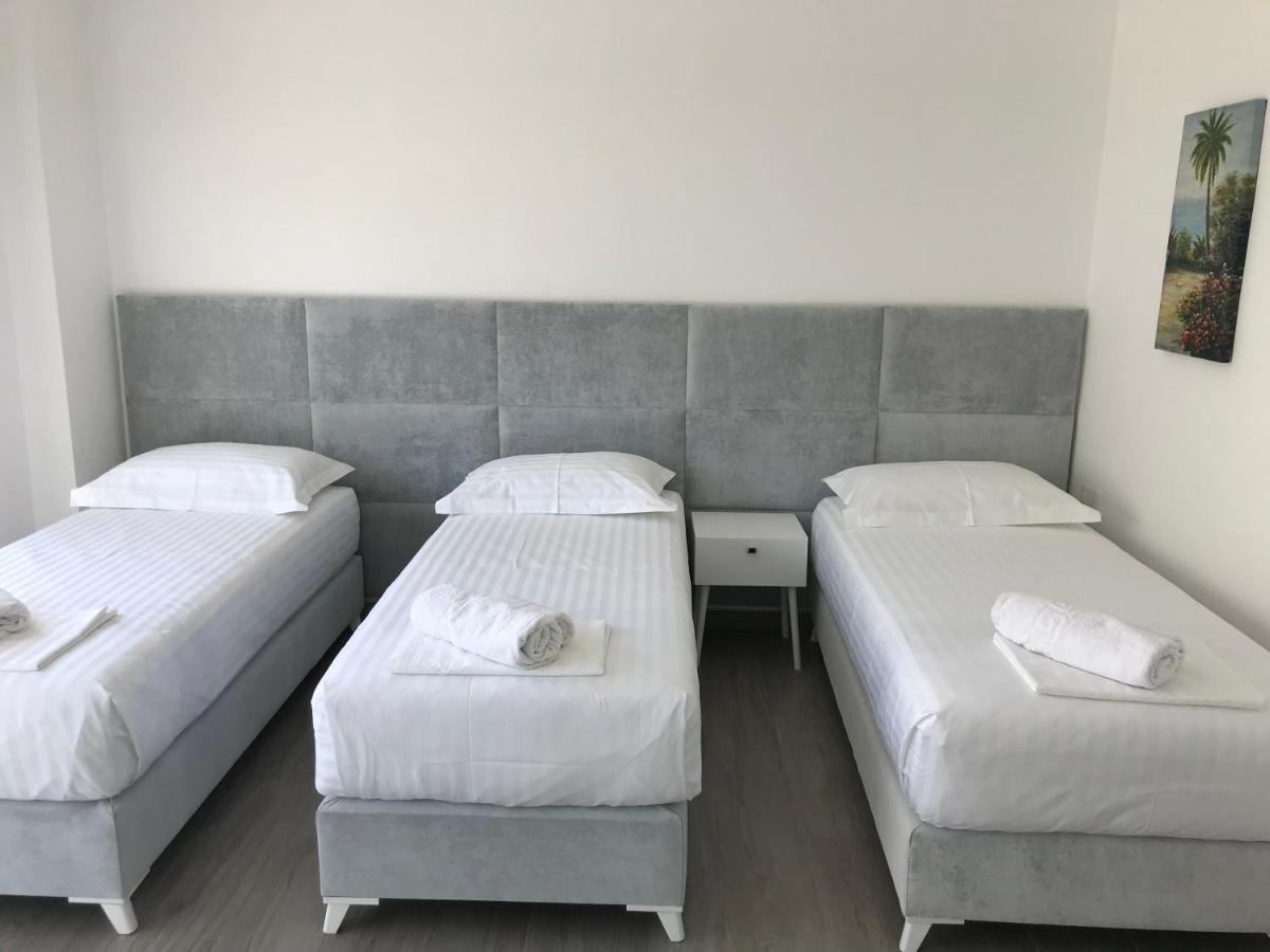Edina By Hp Hotel Sarandë Exteriér fotografie